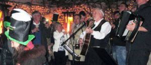 Paddy Goes To Hollyrood - an Irish Band in Scotland